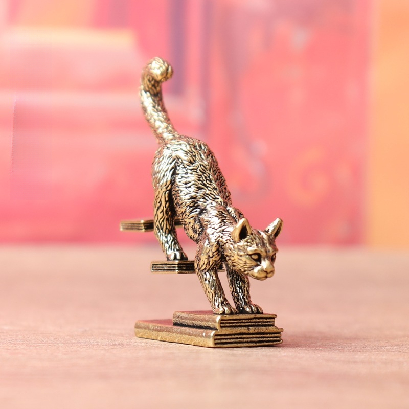 2/1 Pezzo: statuetta creativa  - Vintage Collectible Books recensione e prezzo