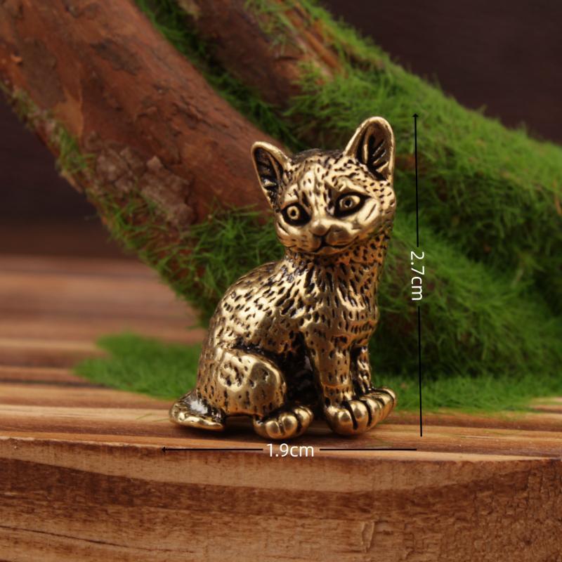 Piccola Statuetta di Gatto in  - Vintage Collectibles Store recensione e prezzo