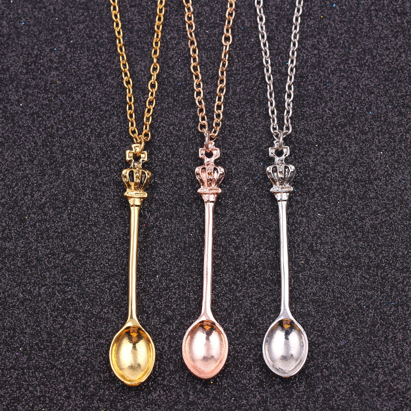 Collana con Ciondolo a Forma d - Vintage Collectible Spoons recensione e prezzo